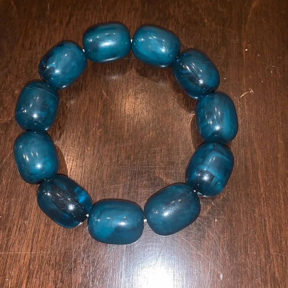 Chunky Stretch Blue Bead Bracelet